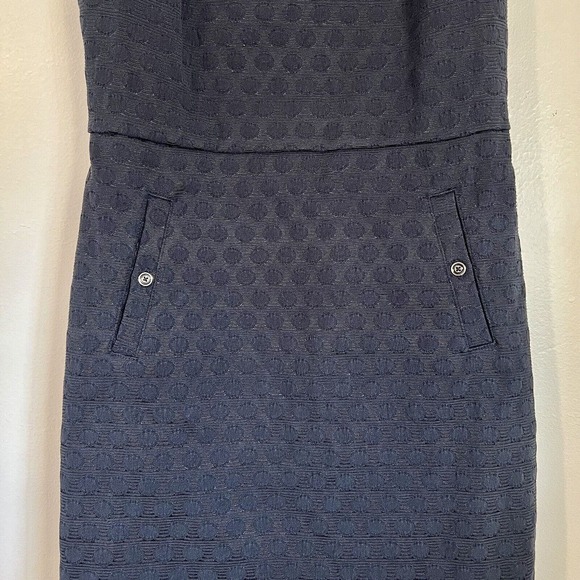 Banana Republic Size 4 Navy Blue Textured Career Sheath Career Dress Sleeveless - Picture 3 of 14